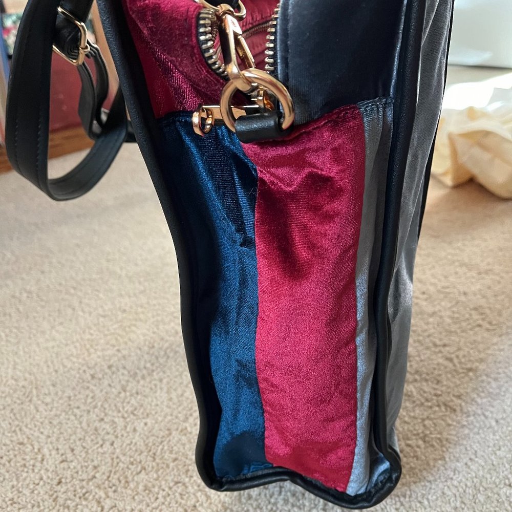 Large NWOT *Velvet* Tote Shoulder Bag w/ Removable Crossbody Strap - Picture 4 of 9